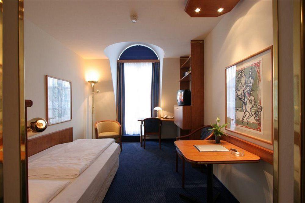 Aparthotel Living Kaiser Franz Joseph 4*